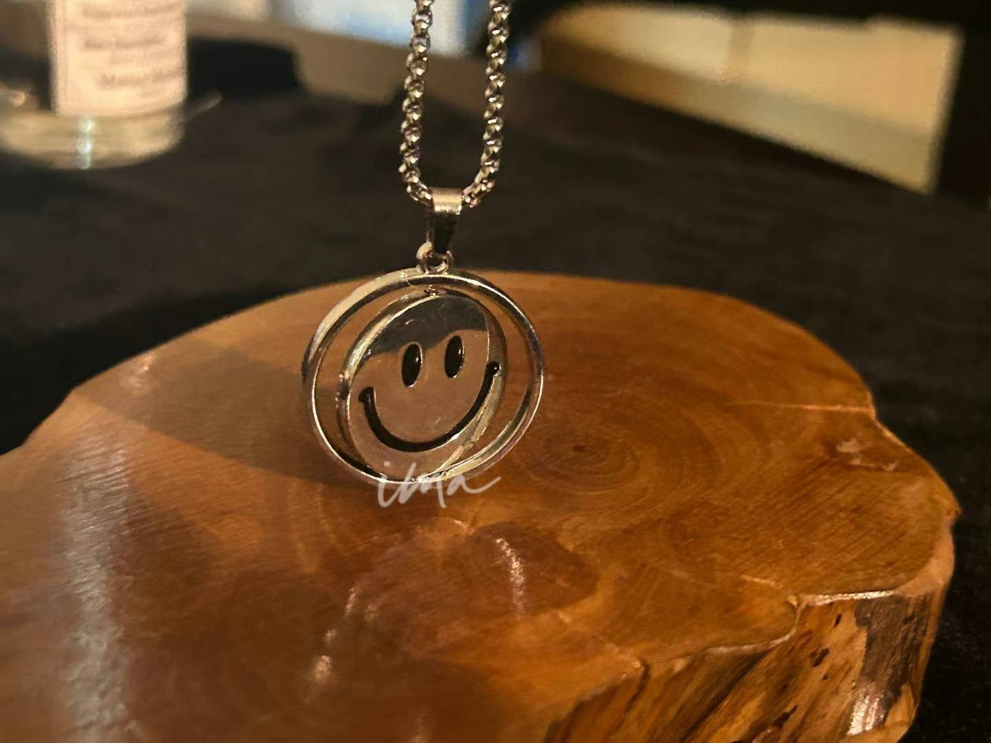 flip smile necklace