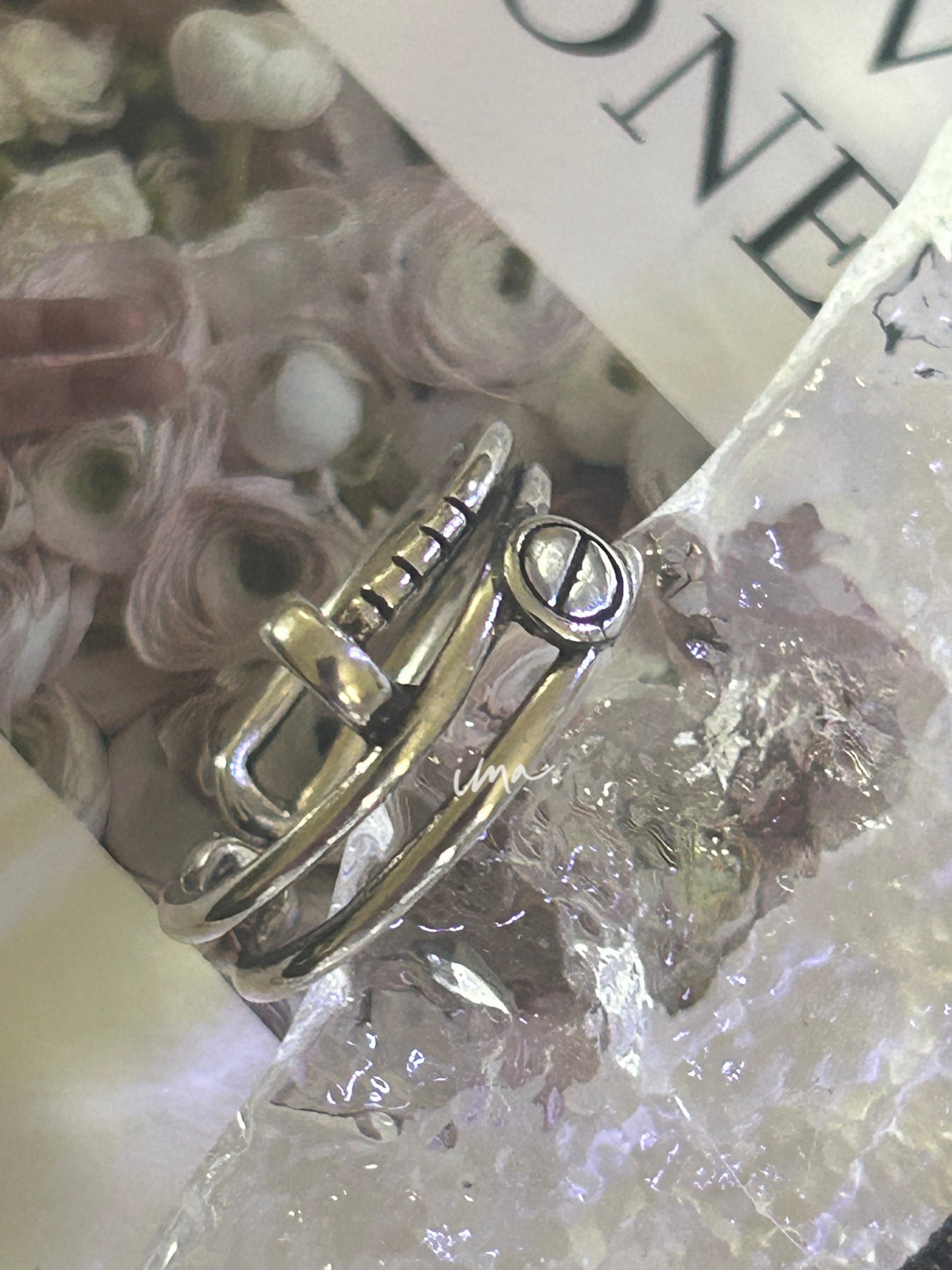 bended screw ring
