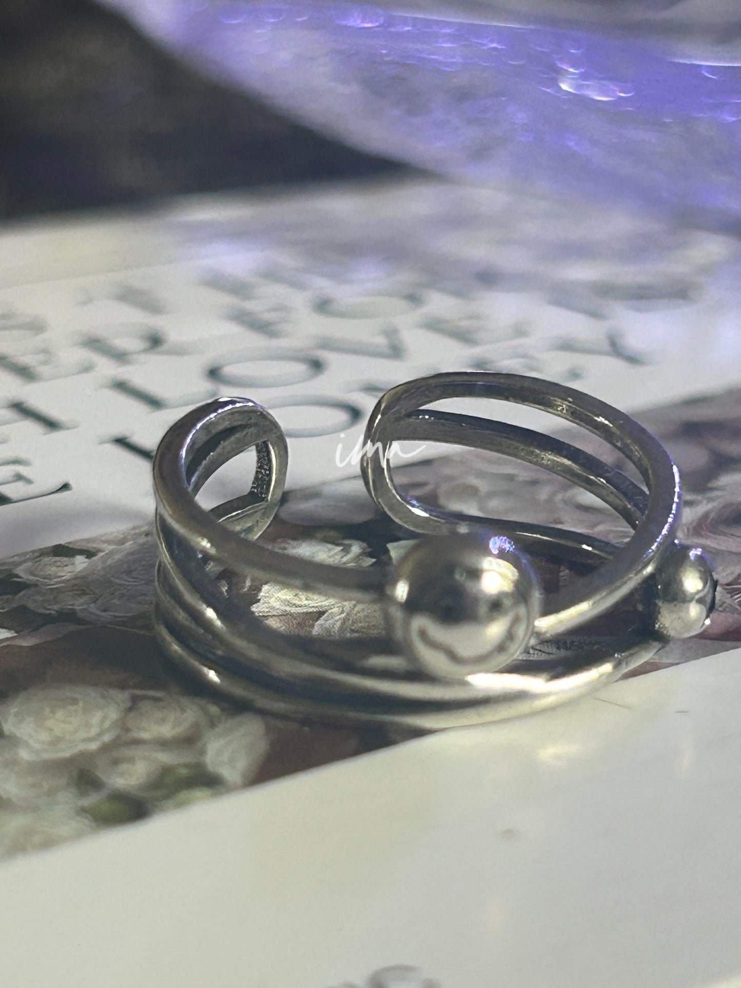 Clown smile ring