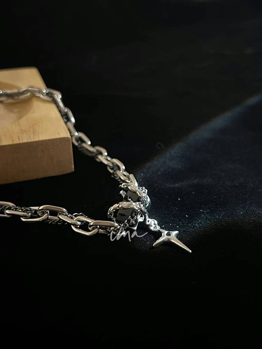 Obsidian miter bracelet