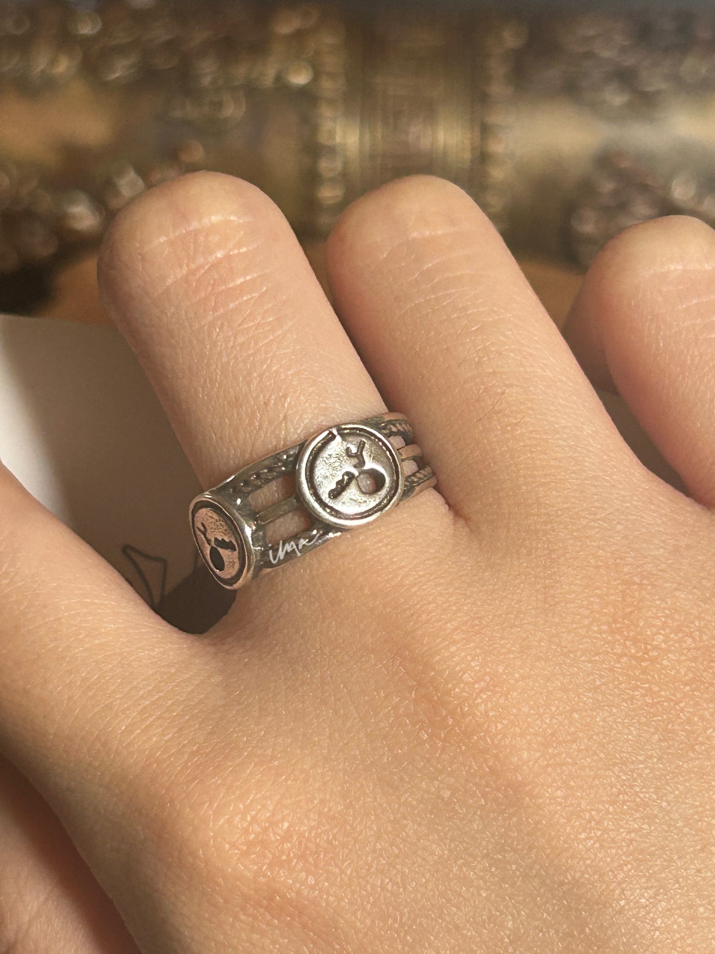 button ring