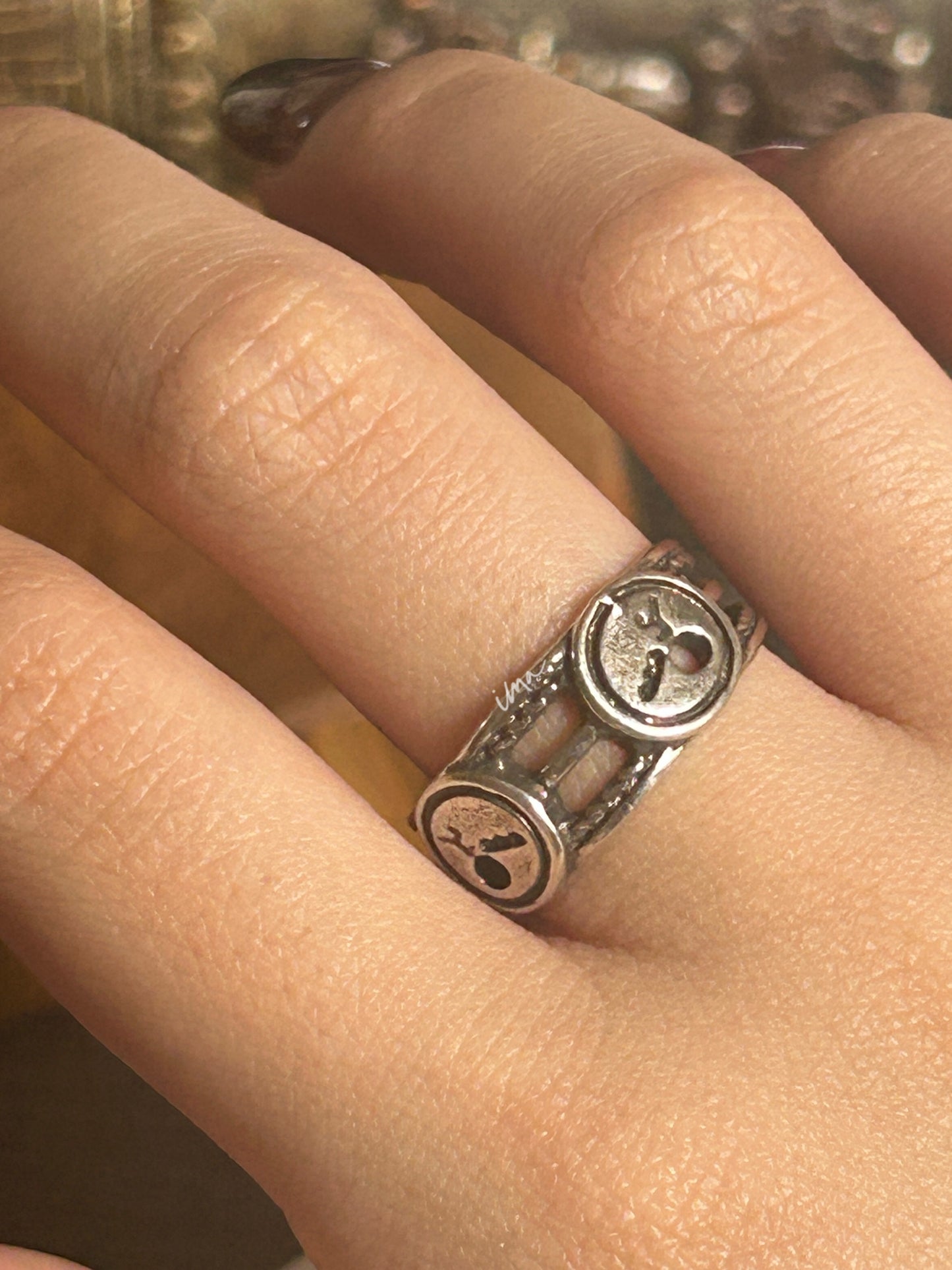button ring