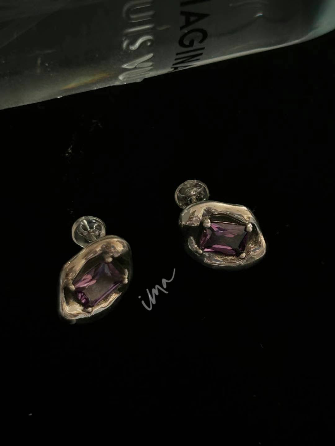 Silver lacquer with purple zircon earrings