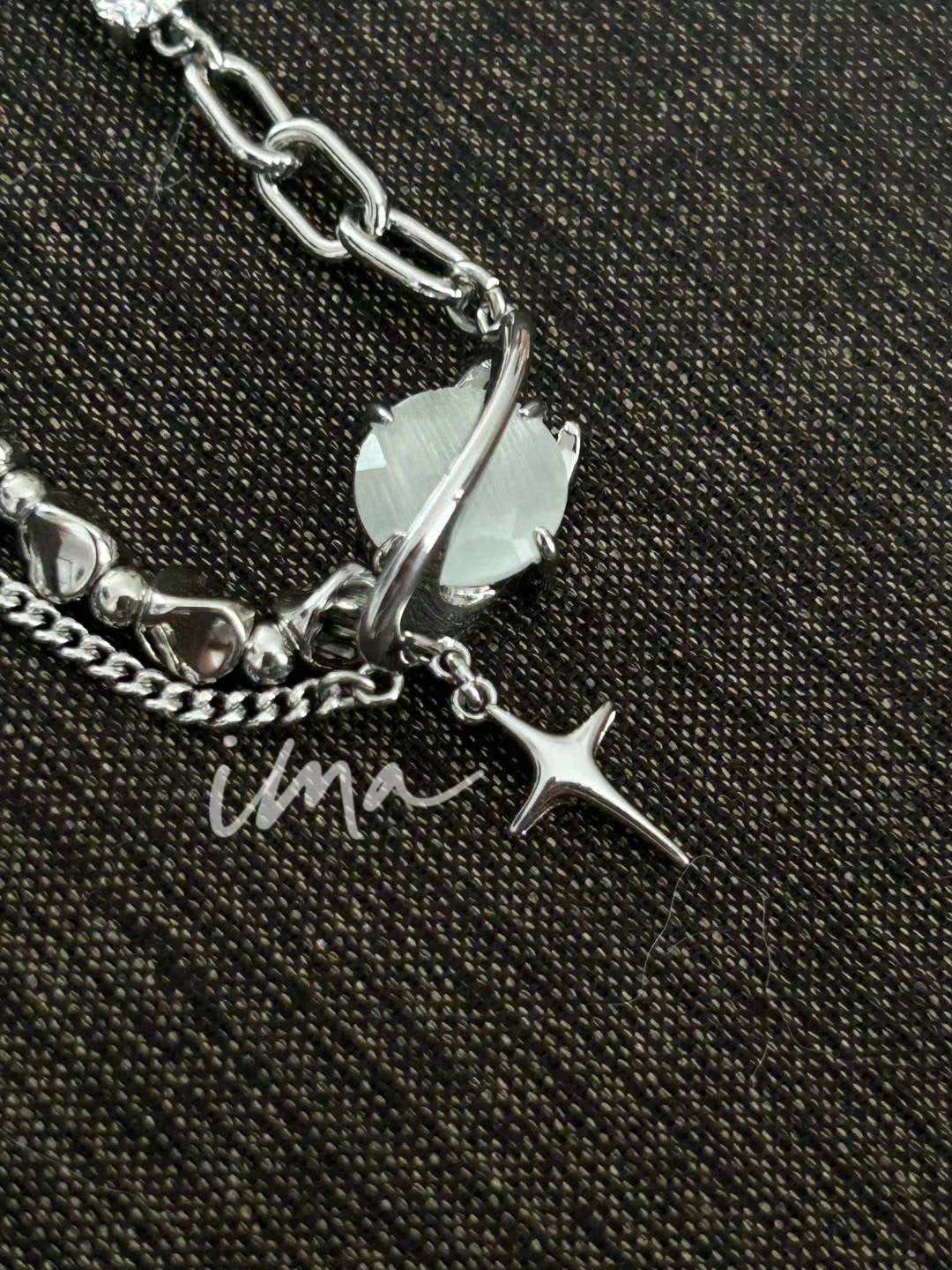Light luxury Saturn necklace