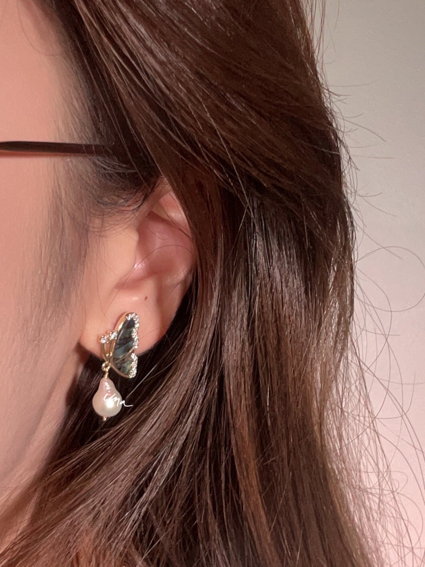 Abalone shell butterfly pearl stud earrings