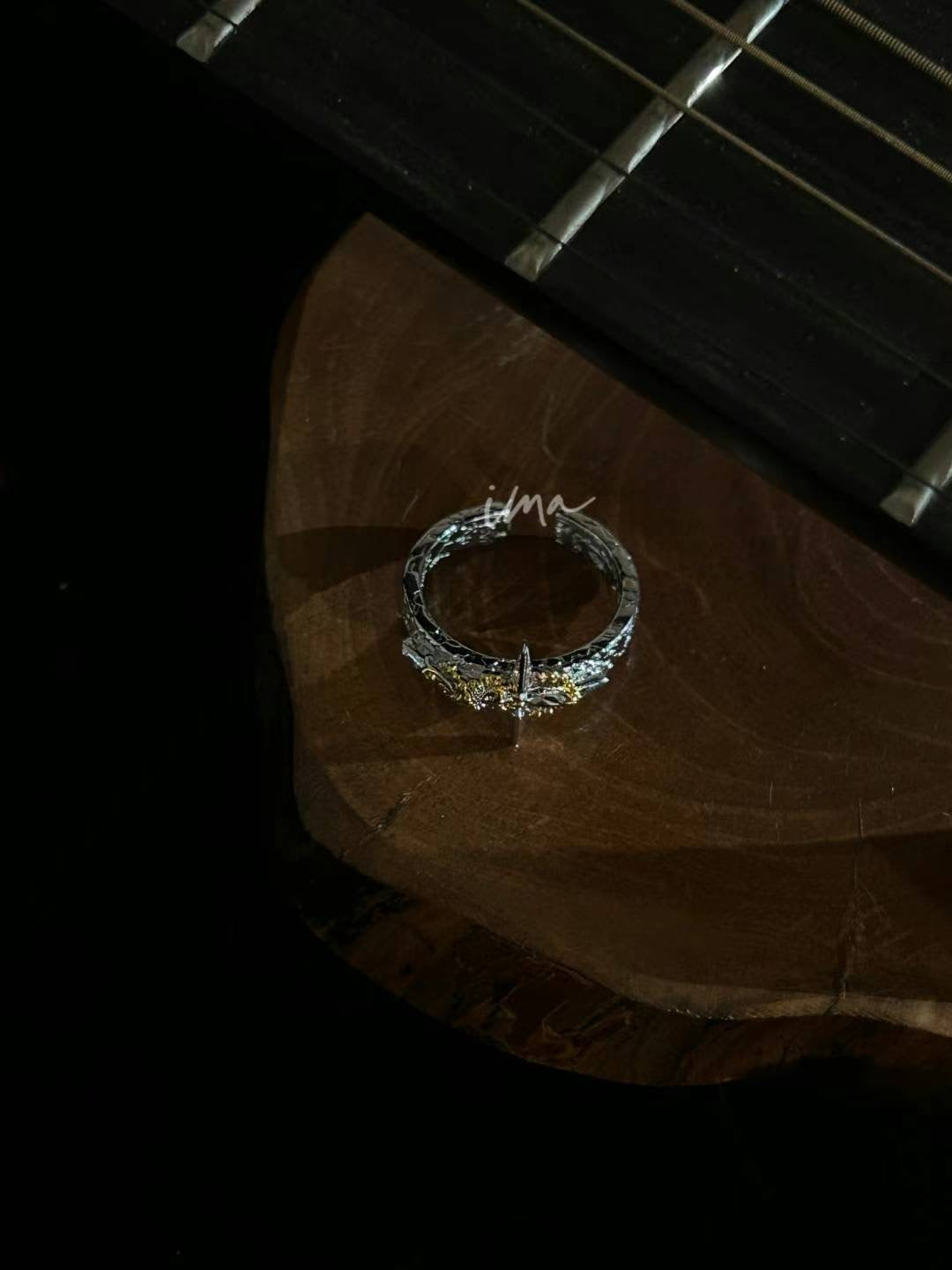 Cross ring