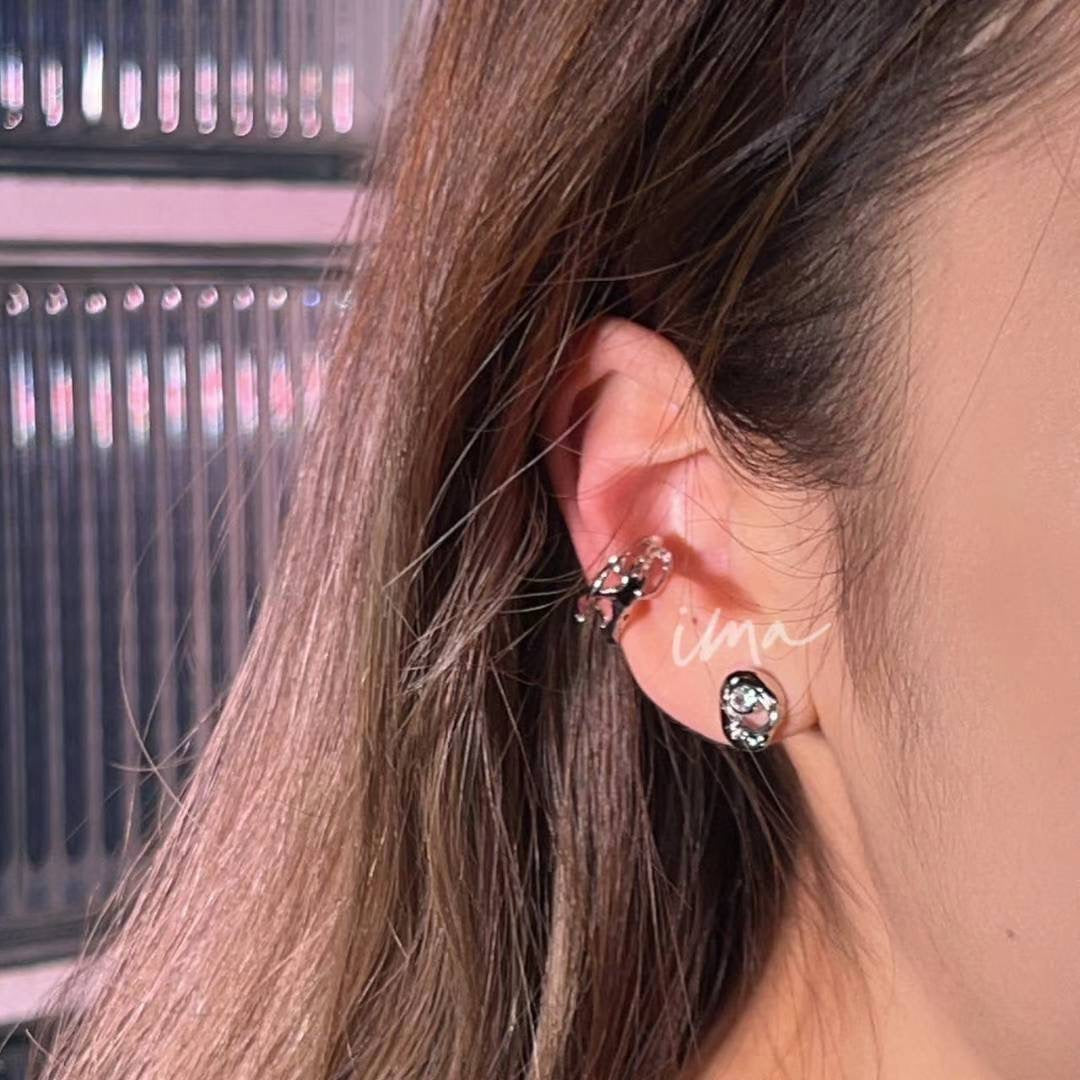Ink Shadow Set (Stud Earrings and bracelet)