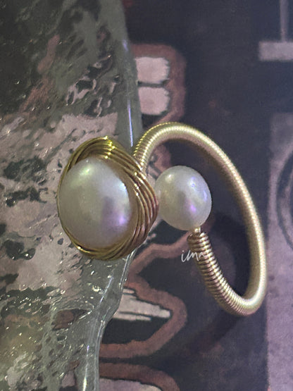 Hand-wound pearl ring